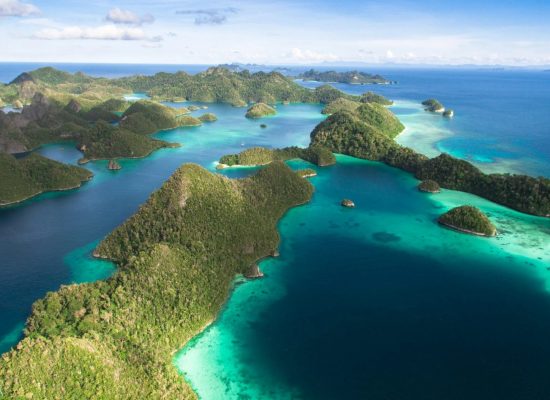 SeaTrek The East Indies On A Spice Island Exploration (Maumere-Ambon)
