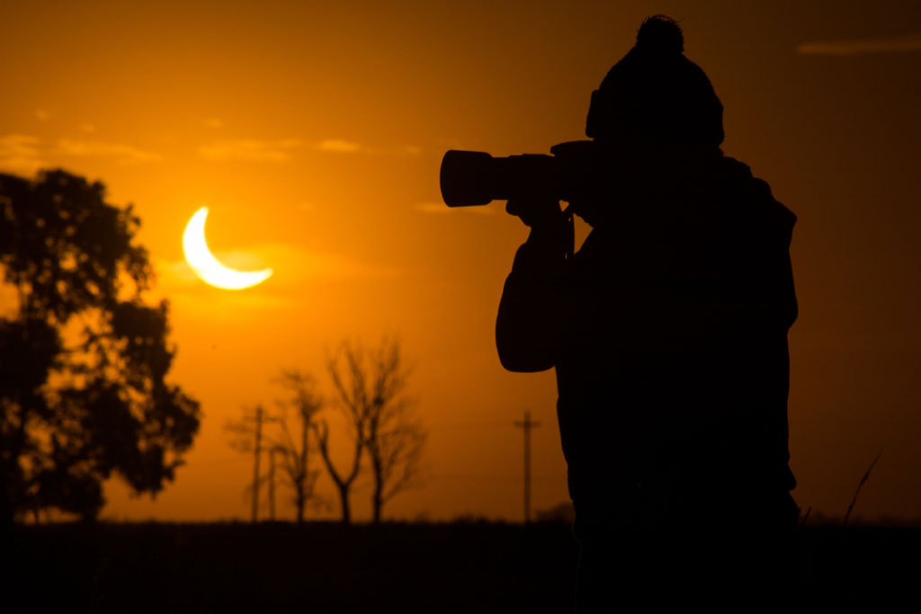 How-to-photograph-a-solar-eclipse